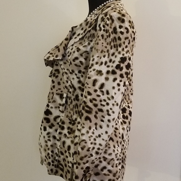 Leopard Jacket. - Picture 3 of 3